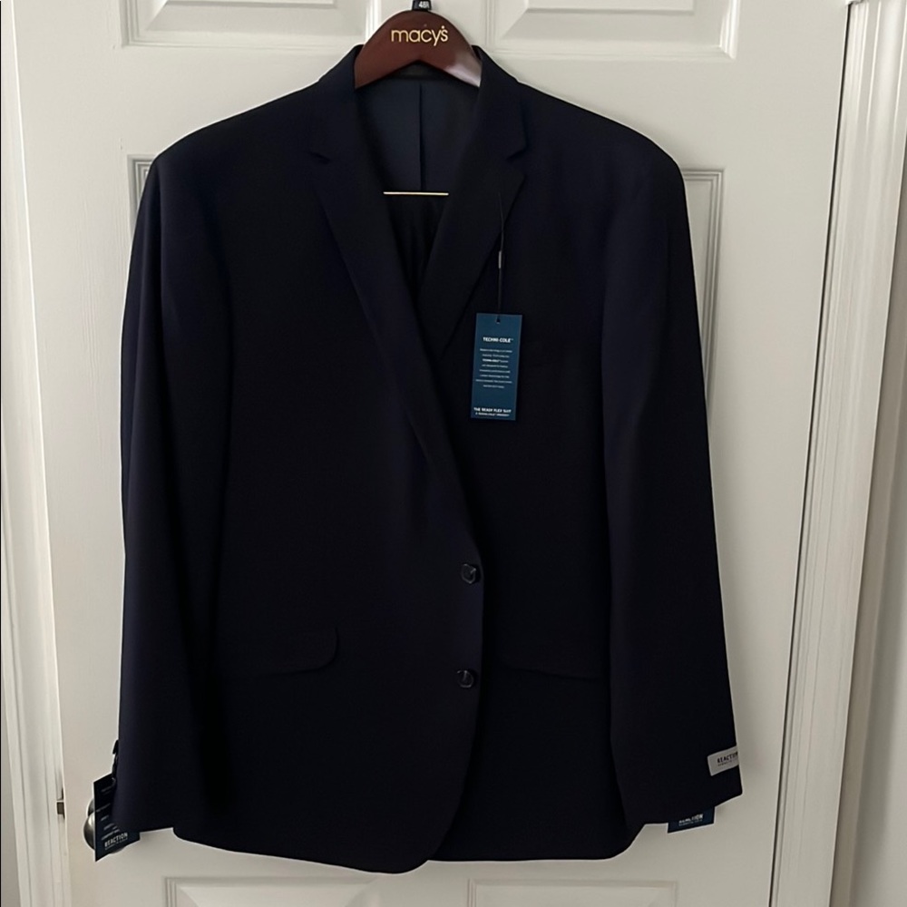 Kenneth Cole Men’s 2 pc suit in Navy Blue Size 48R~ New with Tags